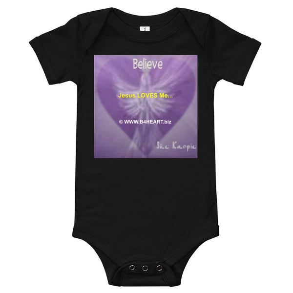 Baby bodysuits T-Shirt ---Jesus LOVES Me...